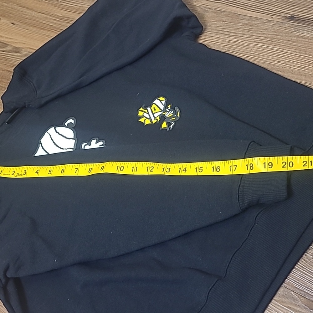 Peanuts Black Apparel Tag for women zise m used good condition.‎ - Picture 5 of 15
